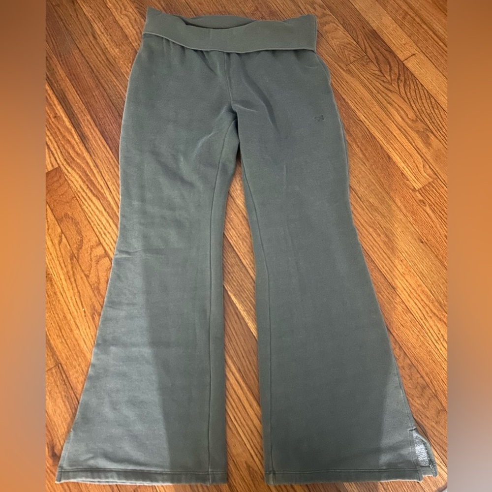 Victoria’s Secret PINK Flare Sweatpants